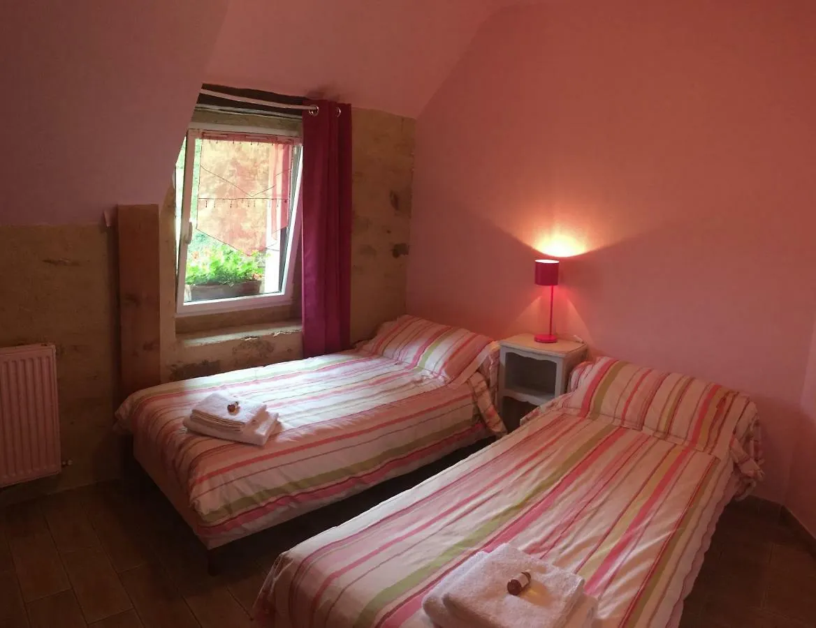 Les Chaumieres De Kerhouiden Hotel Baud